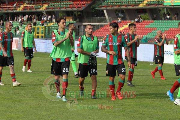 Ternana, guarda avanti per risalire, ma anche alle spalle per non rischiare