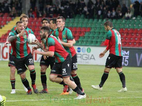 Ternana-Ravenna - Salvezza contro certezza: le ambizioni che cambiano