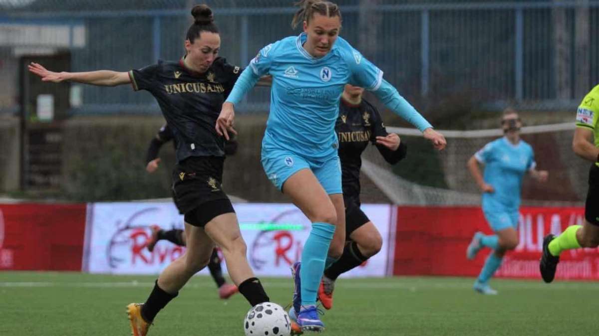 Paloma L&agrave;zaro vs Napoli Women