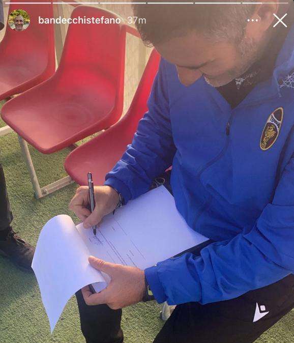 Ternana, Lucarelli prolunga e firma… in panchina – FOTO