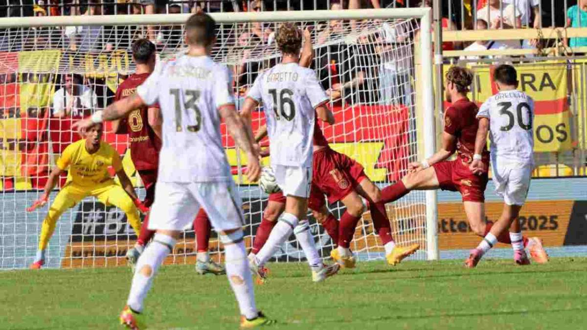 Orellana alla conclusione in Ravenna-Ternana Foto Ternana Calcio