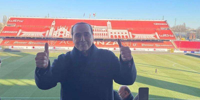 Monza, Berlusconi: “Speriamo d’imboccare la via della A, iniziamo dalla prossima partita” - VIDEO