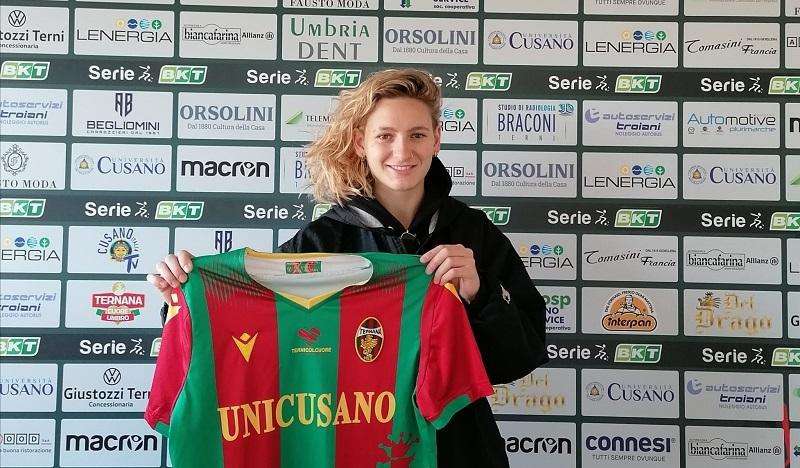 Calcio Femminile - Dalla Spagna arriva l'attaccante Ruzafa