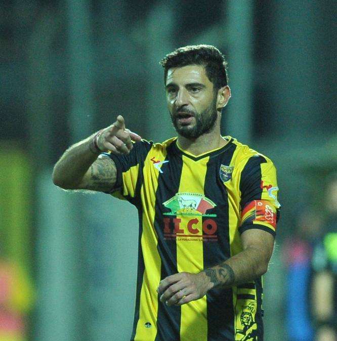 La Ternana si rifa il look in difesa: ecco chi è Simone Sini