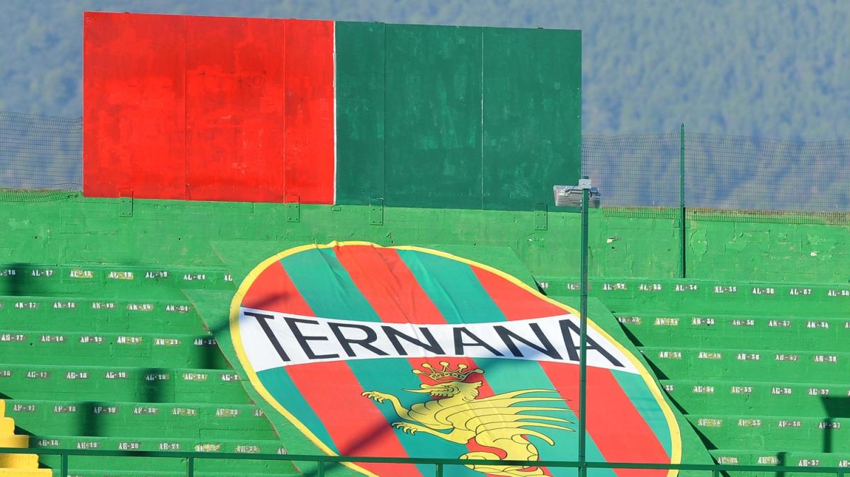 Ternana, domani seduta pomeridiana a porte aperte