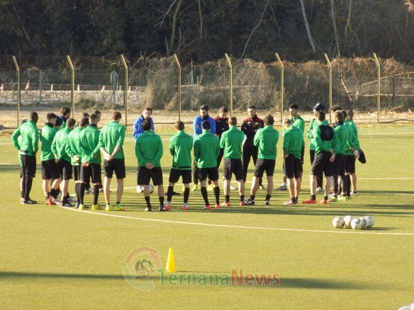 Il lavoro prosegue a porte chiuse