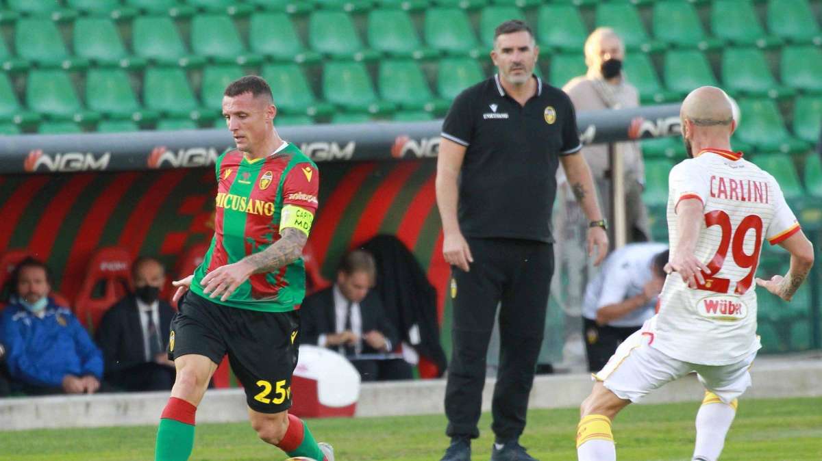 RassegnaStampa - Messaggero - Solito errore in difesa poche occasioni gol e troppo nervosismo