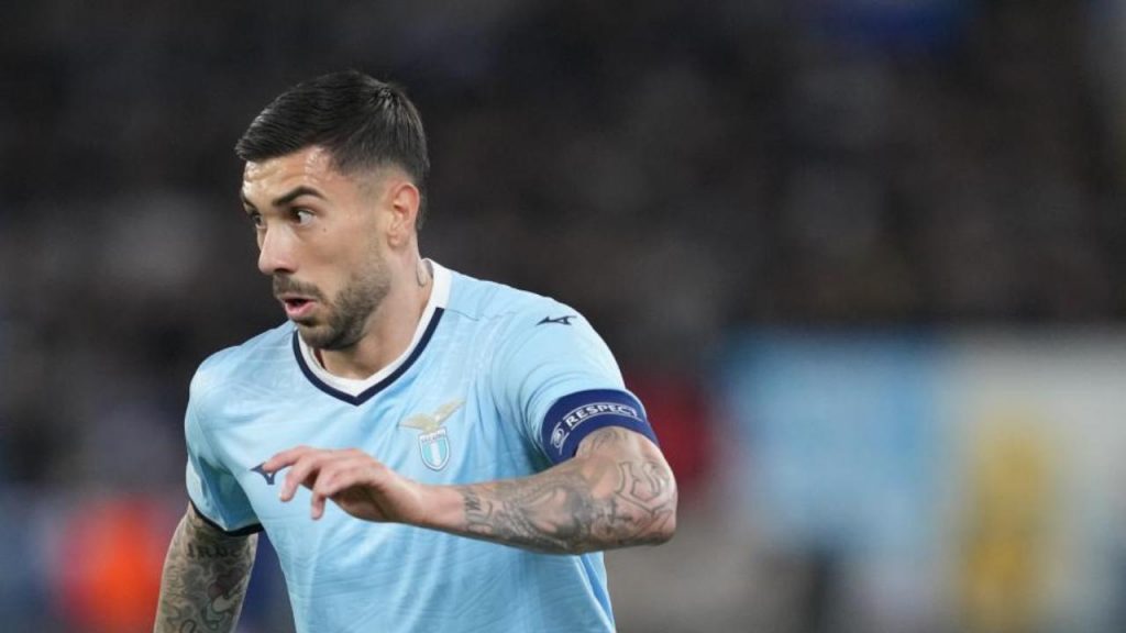 PRENDIAMO ZACCAGNI L’ANNO PROSSIMO: trasferimento al Napoli | Addio Lazio, chiudo la carriera nella città di mia moglie