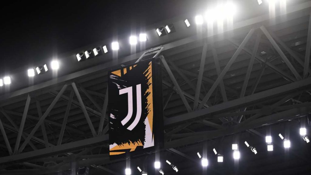 Da TITOLARE nella Juve ad un altro sport | CAMBIO DI VITA DRASTICO: decisione storica