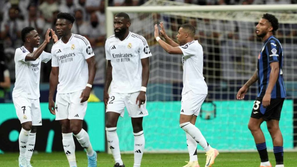 Ciao Ciao Real Madrid, io me ne vado | QUESTO QUI NON È IL POSTO PER ME: chiedo subito la cessione
