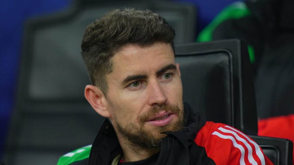 ECCO CHE TORNA JORGINHO | Addio Arsenal, firma con il club per chiudere la carriera: fissate anche le visite mediche