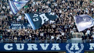 Tifosi del Napoli - fonte Lapresse - ternananews.it