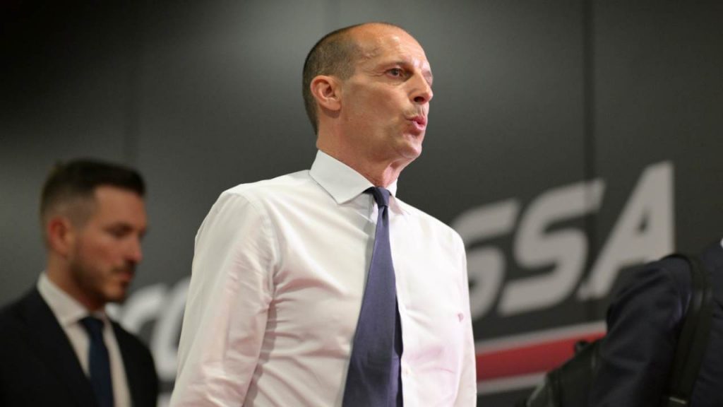 Ti aspettiamo Max, Napoli vuole solo te | Allegri nuovo allenatore: è tutto deciso