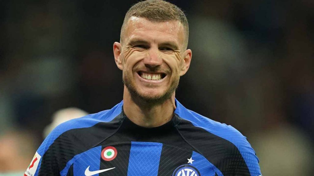 PAZZA IDEA EDIN DZEKO: ritorno col botto in Serie A | Super colpo la BIG, con lui si vince TUTTO