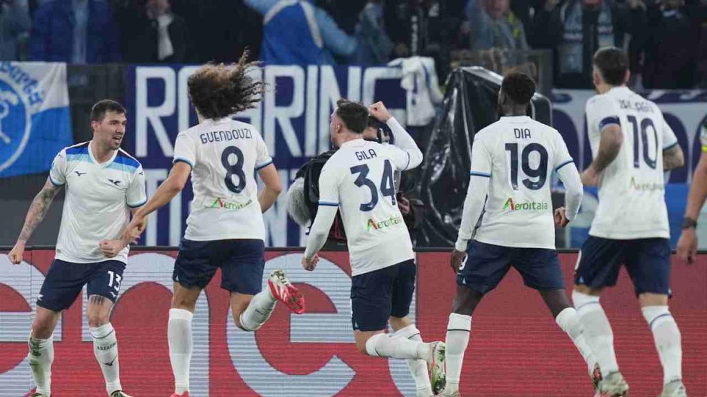 Bye Bye Lazio, a luglio me ne vado in Premier League | Basta con la Serie A: è arrivato il momento di spiccare il volo