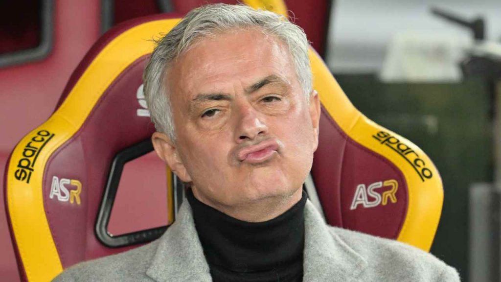 Pronto José? Dai torna in Serie A per favore, ti ACCOGLIAMO A BRACCIA APERTE | Mourinho in Italia, c’è il GRANDE RITORNO