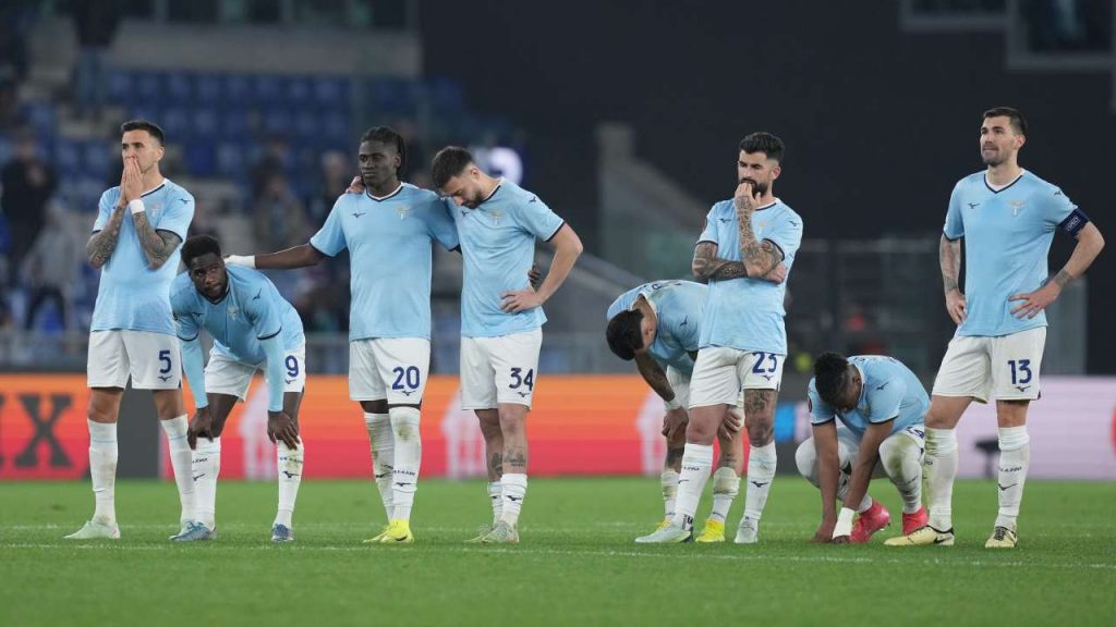 Dalla Lazio alla Serie B: che tracollo per il calciatore | PURTROPPO SOLO LÌ PUOI GIOCARE