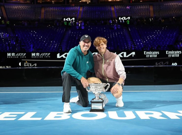 Darren Cahill con Jannik Sinner - fonte Instagram - ternananews.it