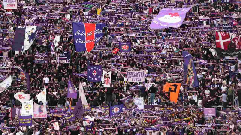 Lacrime e dolore, grazie di tutto Firenze | Amo la Fiorentina, costretto ad ANDARE VIA: L’ANNUNCIO UFFICIALE