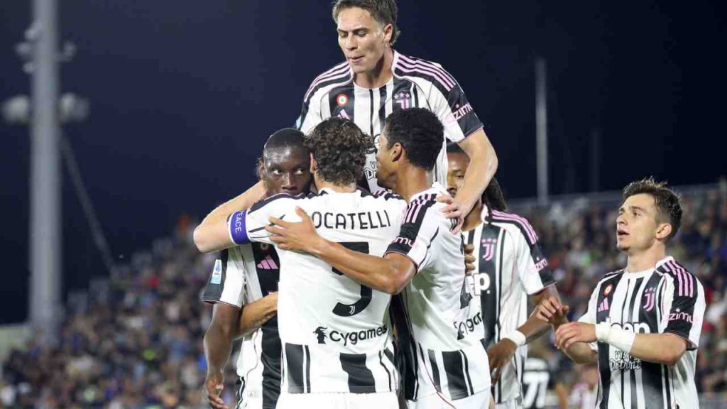 Finalmente una mossa da VERA JUVENTUS | Così si torna ad essere i più forti: APPLAUSO GIGANTE ALLA SOCIETA’