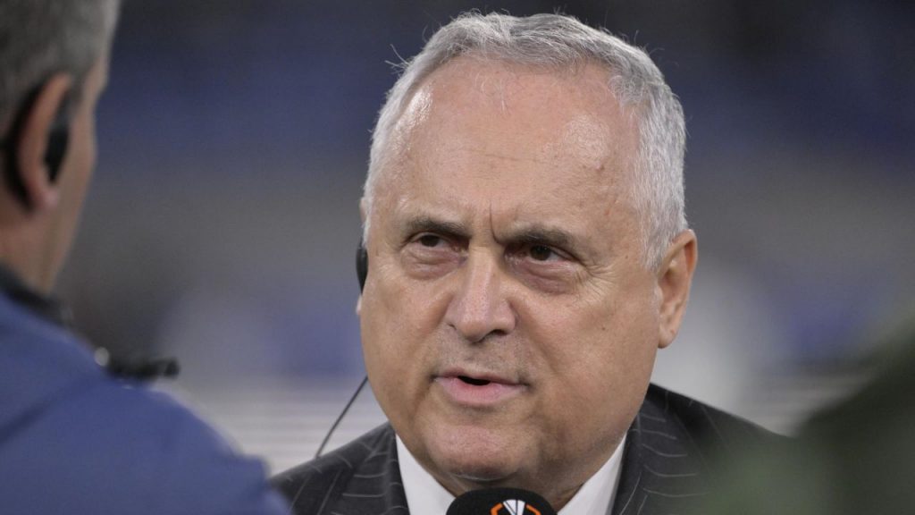 Alla fine la Lazio compra eccome: COLPACCIO PER L’ATTACCO | Arriva a titolo definitivo
