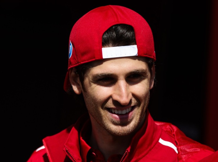 Il rinnovo di Antonio Giovinazzi - fonte X - mondosportivo.it