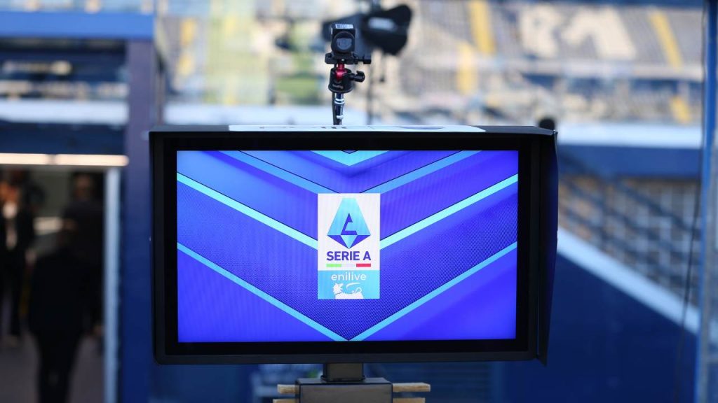 RIVOLUZIONE VAR: nulla sarà come prima | Cambiano le regole nel calcio italiano