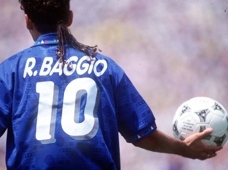 Roberto Baggio con la maglia numero 10 - fonte X - ternananews.it
