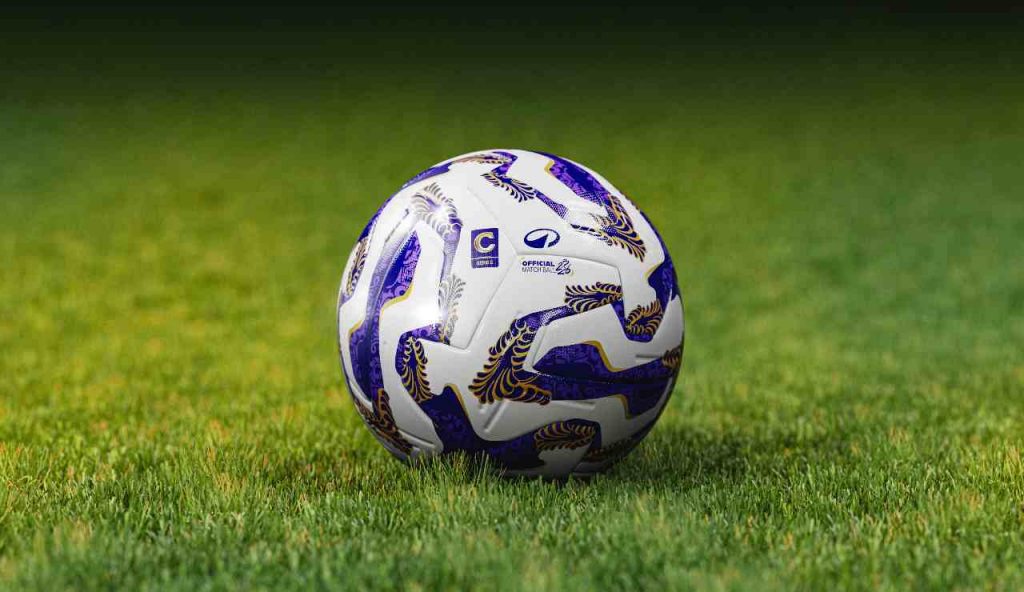 Presentato a Firenze il nuovo pallone ufficiale della Serie C Sky Wifi 2025-26