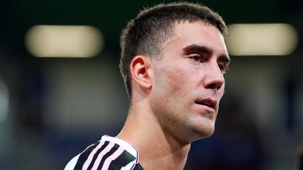 BOOM VLAHOVIC: finalmente svelato il suo futuro | Ecco dove giocherà nei prossimi mesi