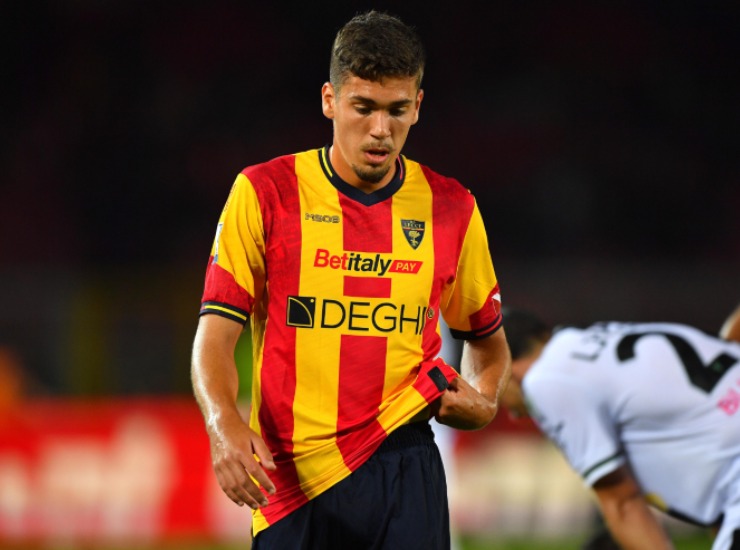 Joan Gonzalez con la maglia del Lecce - fonte Lapresse - ternananews.it