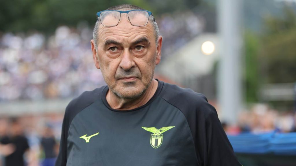 Calciomercato Lazio, c’è la CESSIONE | Con Sarri non gioco nemmeno un minuto: me ne vada ASSOLUTAMENTE