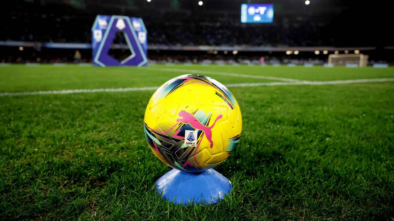 Pallone calcio - fonte Lapresse - ternananews.it