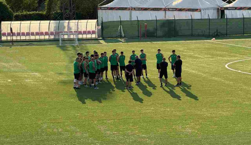Ternana, primo allenamento post Ferragosto: Liverani richiama il gruppo a raccolta
