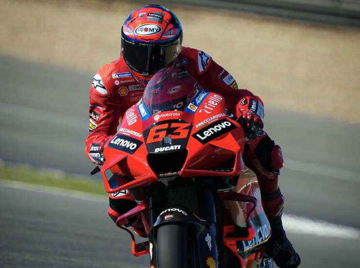 Bagnaia a bordo della sua Ducati - fonte X - ternananews.it