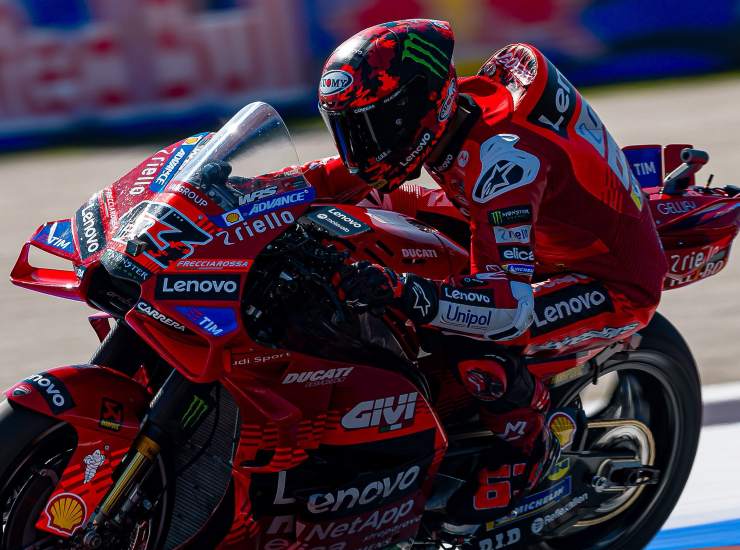 La caduta di Pecco Bagnaia - fonte X - ternananews.it