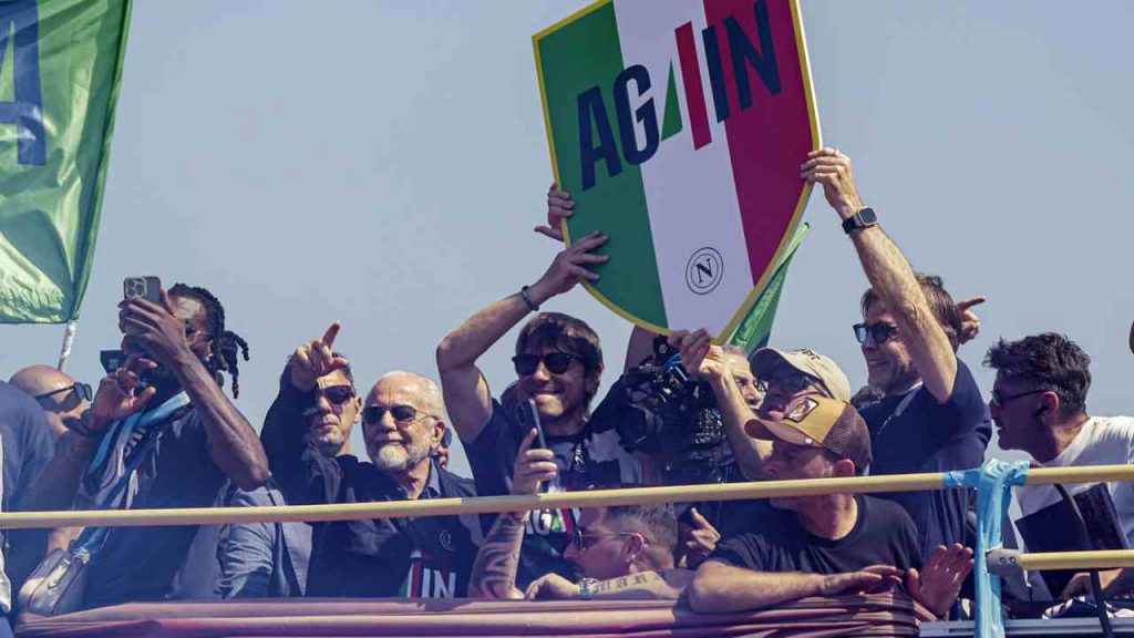 “SCUDETTO AL NAPOLI”: ora non ci sono più dubbi | Arriva anche l’annuncio UFFICIALE