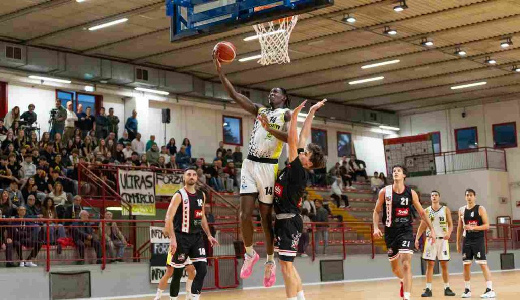 Basket Terni, contro Perugia arriva la prima sconfitta stagionale