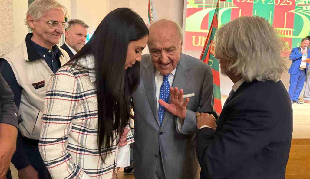 Renzo Nicolini premiato al Centenario: “La Ternana è il cuore di Terni” | VIDEO