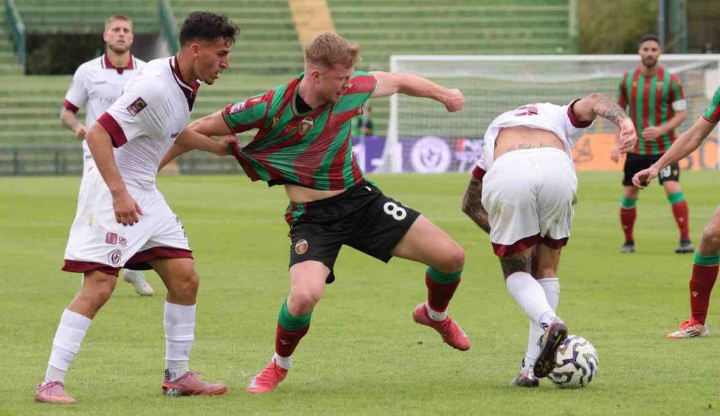 Rassegna stampa – Ternana-Arezzo 1-1, le pagelle dei quotidiani