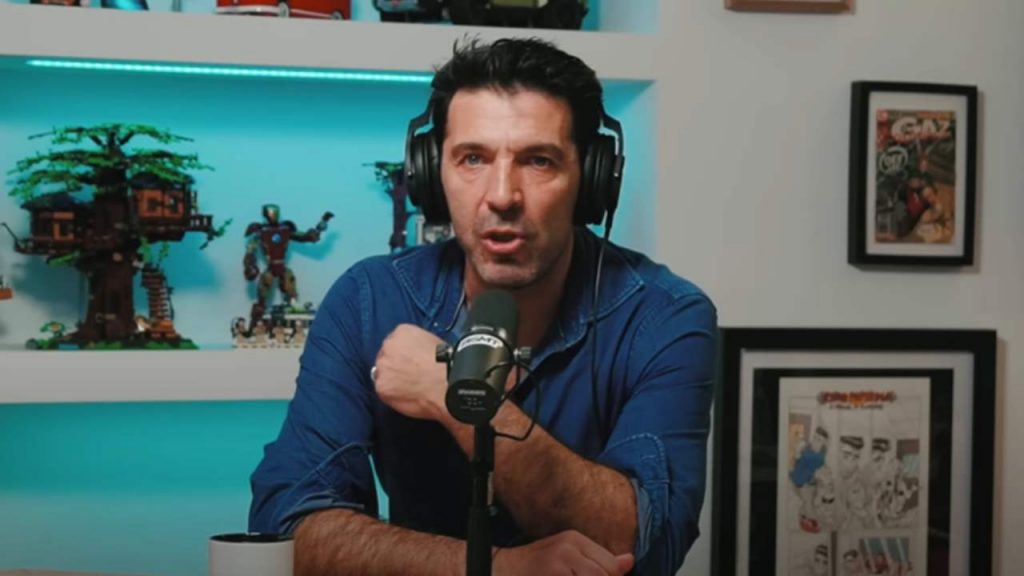 “L’ho visto sotto la doccia”: RIVELAZIONE ASSURDA DI BUFFON | L’annuncio spiazza tutti