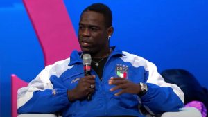 L'annuncio dell'attaccante