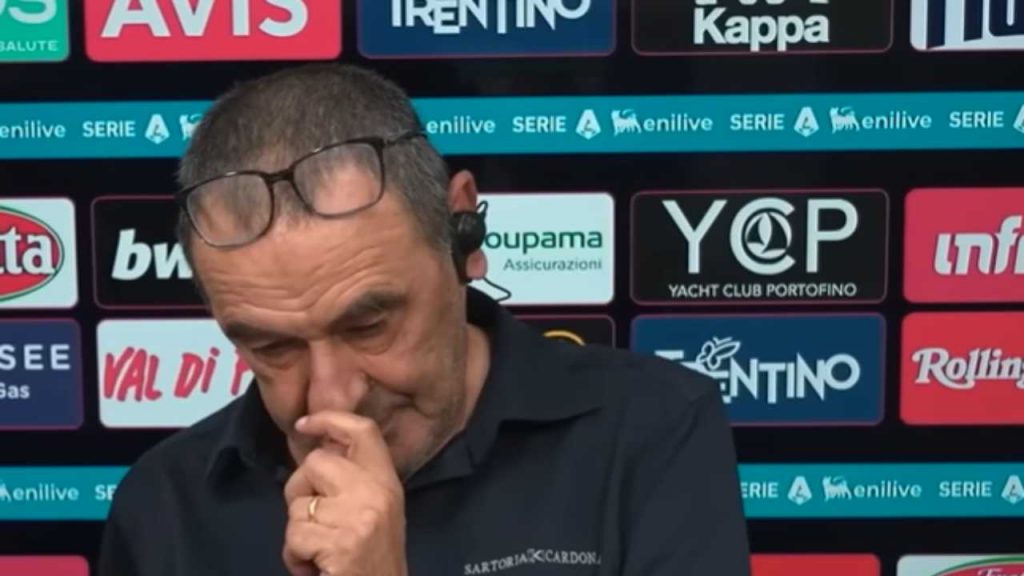 Lazio, spogliatoio in subbuglio e Sarri nella BUFERA | CAOS clamoroso a Formello