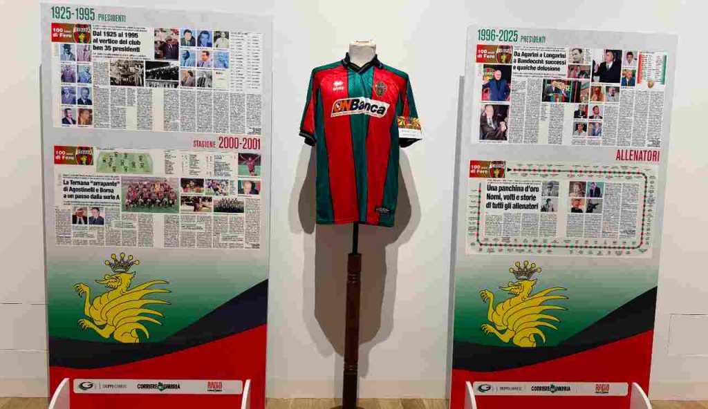 Mostra “100 anni di Ternana”: maglie storiche, ex calciatori e studenti protagonisti a Palazzo Primavera