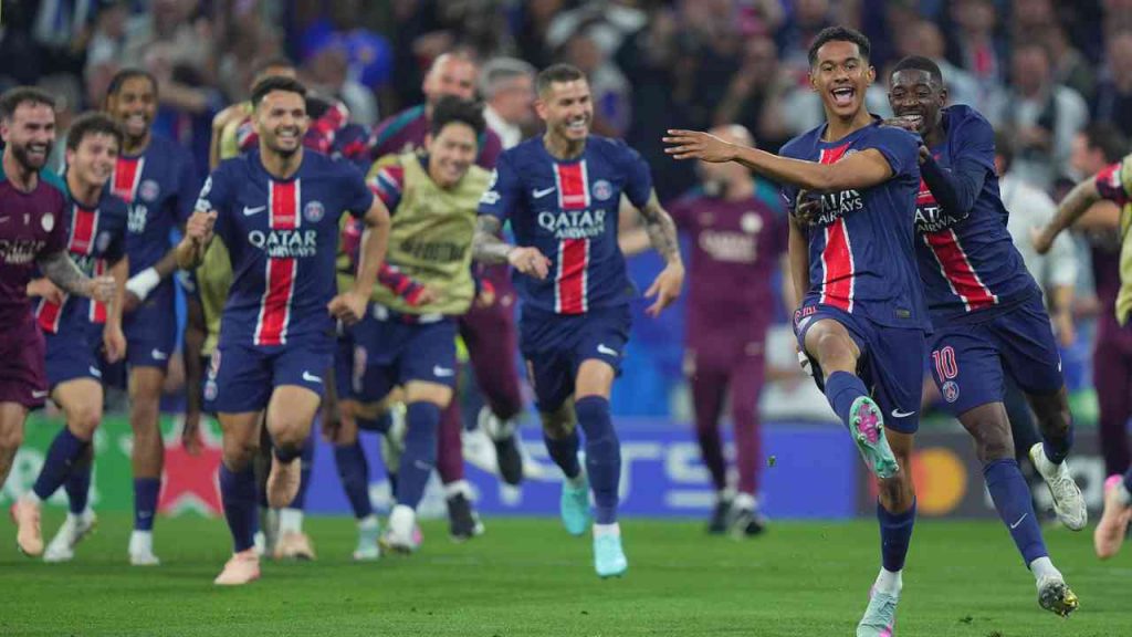 SCOPPIA IL CASO AL PSG: situazione assurda per la società | Purtroppo i soldi non bastano