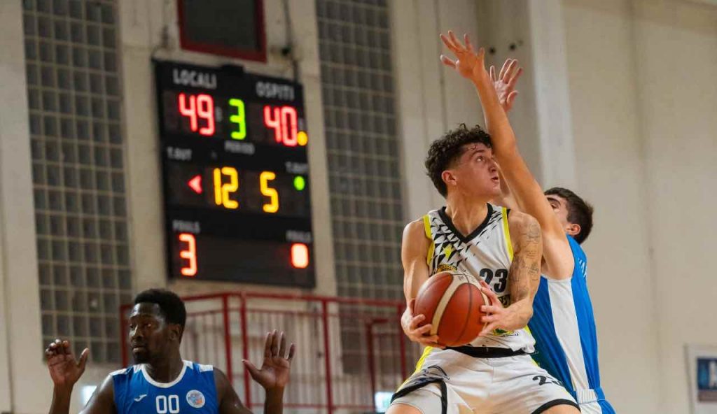 Esseti Basket Terni, ritorno al successo: battuta Alba Basket al PalaDiVittorio