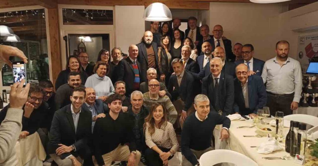 16° Memorial Roberto Mantilacci e 5° Memorial Giuseppe Occhioni: torna il torneo di tennis per giornalisti umbri