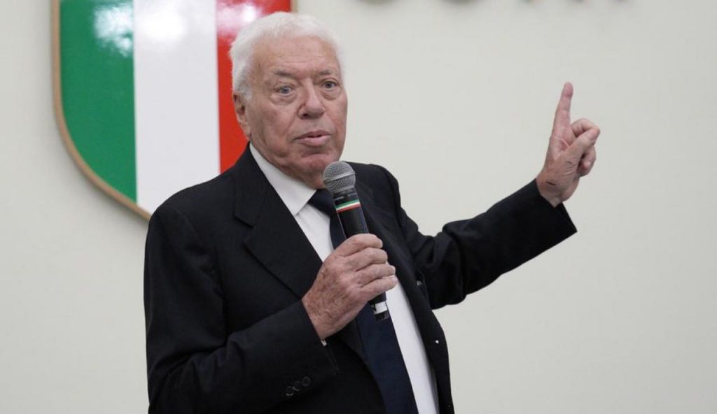 Un minuto di raccoglimento su tutti i campi italiani per ricordare Nicola Pietrangeli