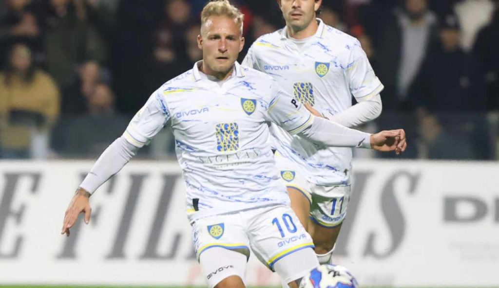 Mercato Ternana, per l’attacco mirino su Panico dell’Avellino