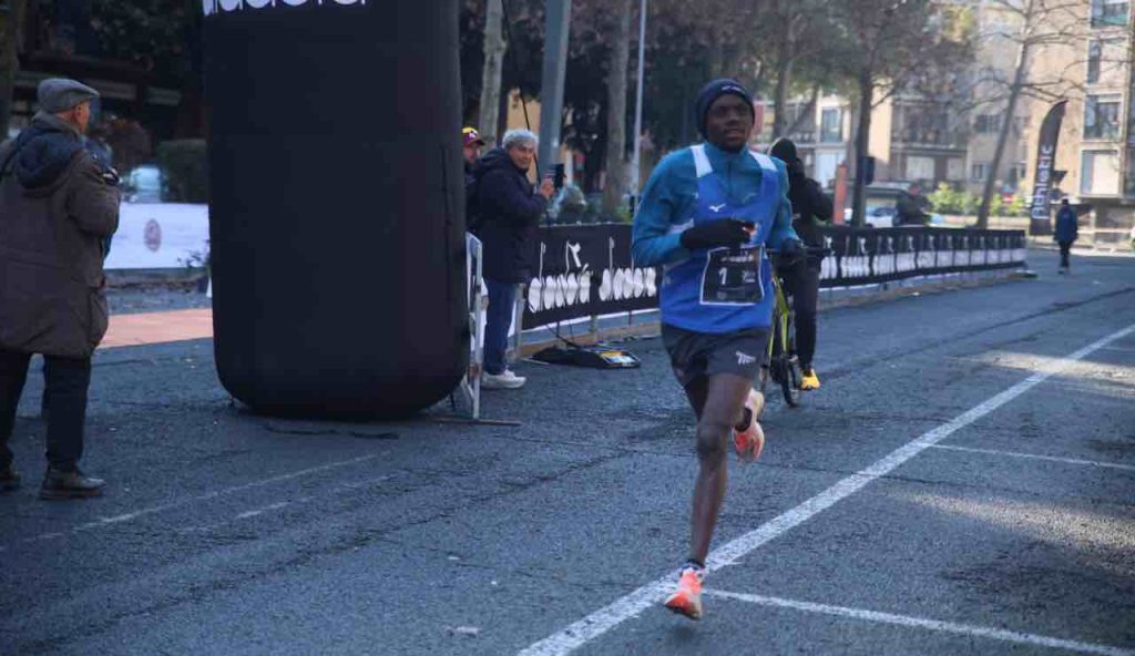 Terni Half Marathon, quasi 700 al via: trionfa Loitanyang. Carnicelli regina tra le donne